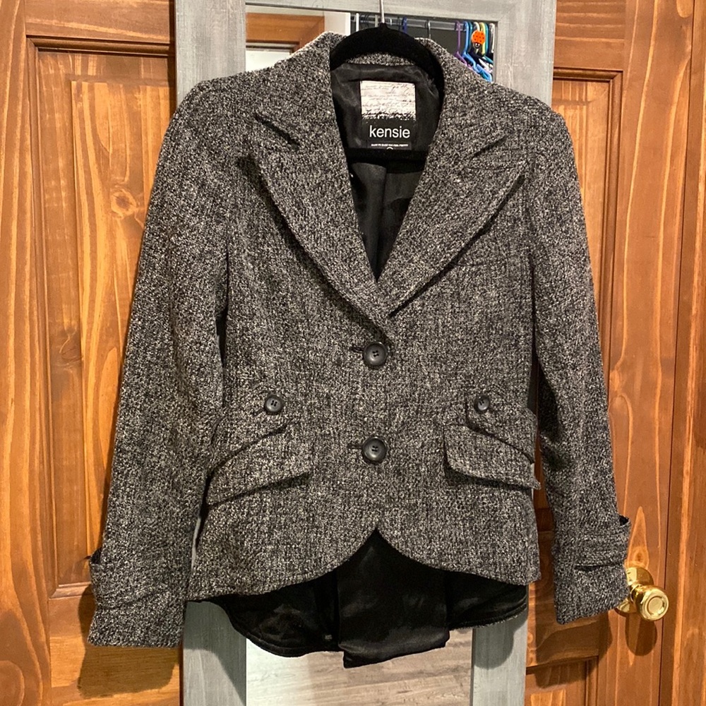 Grey tweed blazer